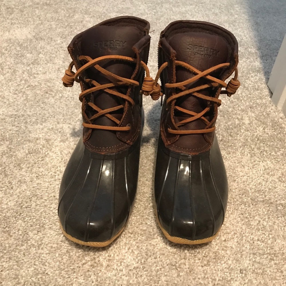 Sperry Women’s Saltwater Duck Boots-Size 7